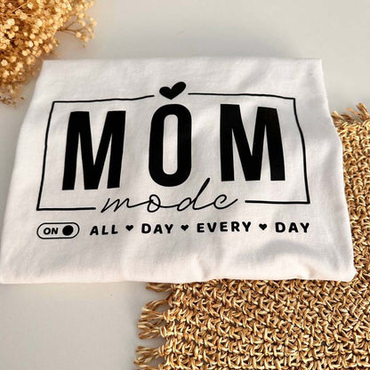 Mom T-Shirt